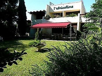 Logis Hotel L'Abricotine Tain-lʼHermitage Εξωτερικό φωτογραφία
