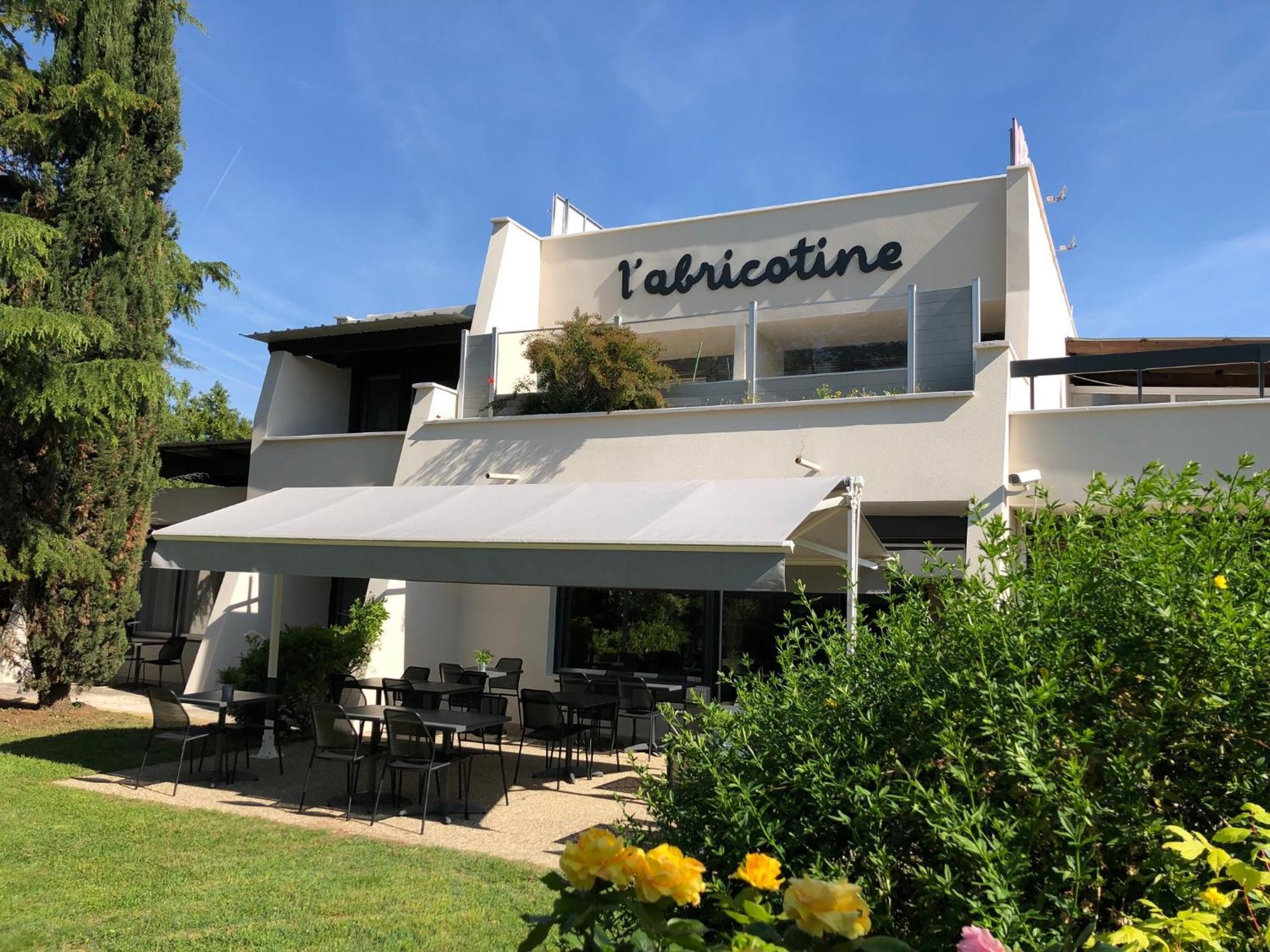 Logis Hotel L'Abricotine Tain-lʼHermitage Εξωτερικό φωτογραφία