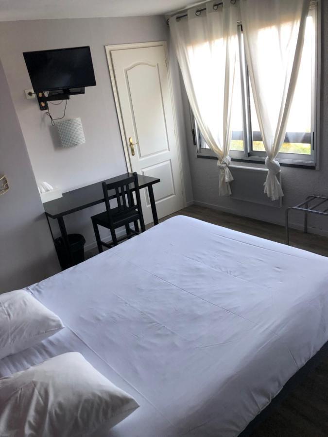 Logis Hotel L'Abricotine Tain-lʼHermitage Εξωτερικό φωτογραφία