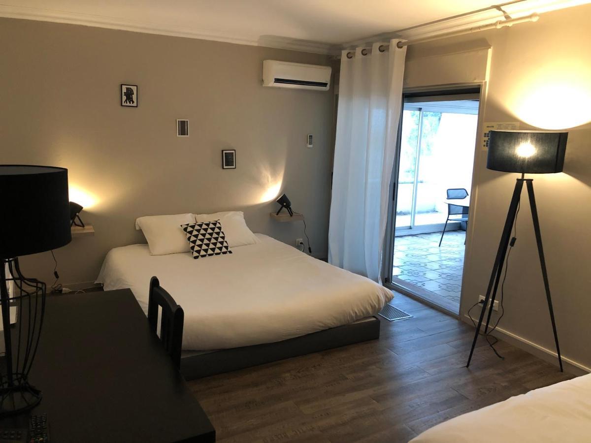 Logis Hotel L'Abricotine Tain-lʼHermitage Εξωτερικό φωτογραφία